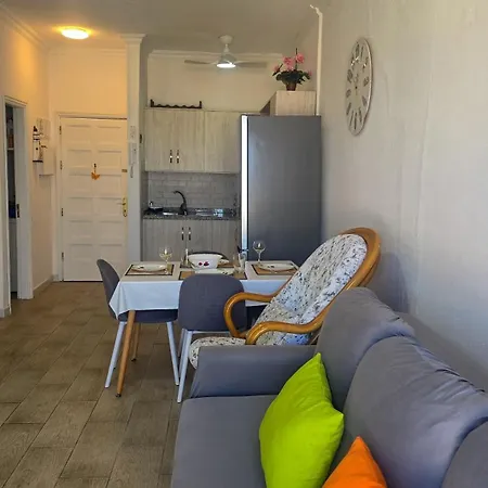 דירה Arena Sol By Helloapartments